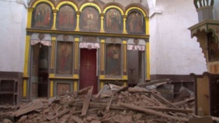 Жители на Мизия: Църквата пести държавни пари при ремонт на храм
