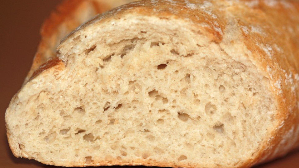Хлапета правят хляб от времето на Флинстоун | StandartNews.com