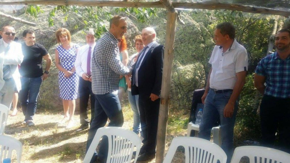 Цветанов гост на Националния събор на каракачаните | StandartNews.com