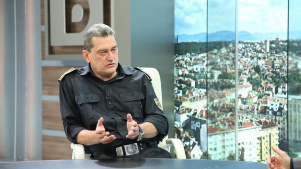 Николов: Да не прибързваме, че пожарът в Пловдив е умишлен | StandartNews.com