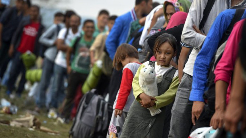 Върнахме на Анкара 24 мигранти | StandartNews.com