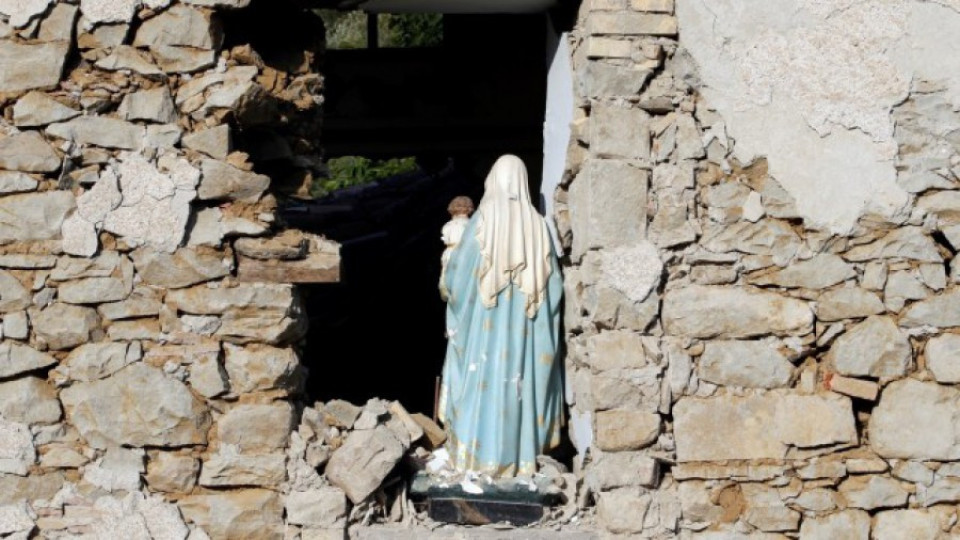 Броят на жертвите в Италия се увеличи до 281 души  | StandartNews.com