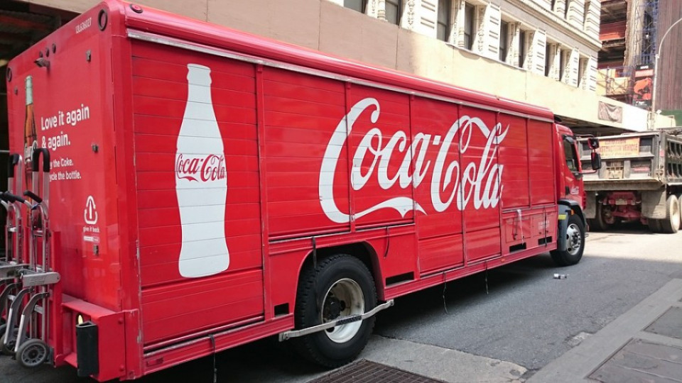 "Кока-Кола" е начело в индекс на Дау Джоунс | StandartNews.com
