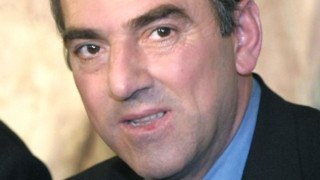 Въоръжени нахлуха в дома на Стоян Александров