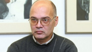 Бежанските лагери като дядовата ръкавичка