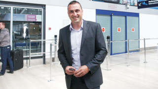Петев пристигна в Загреб за финални преговори с "Динамо".