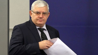 Прокуратурата погна бившия ректор на МУ