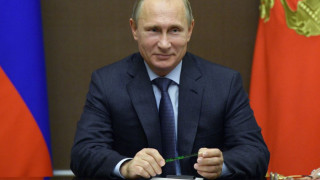 Путин получи 450 рози за рождения си ден