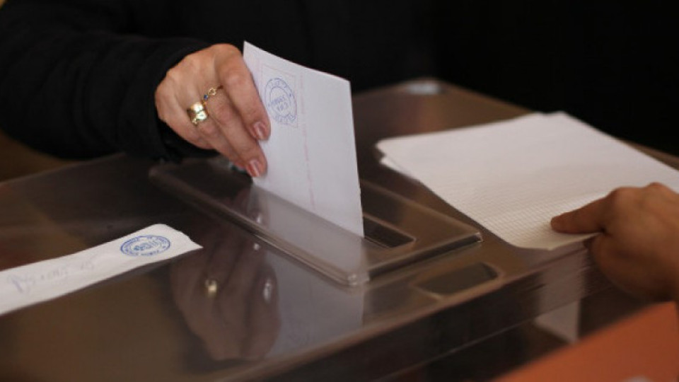 Изтича срокът за подаване на заявления за гласуване в чужбина | StandartNews.com