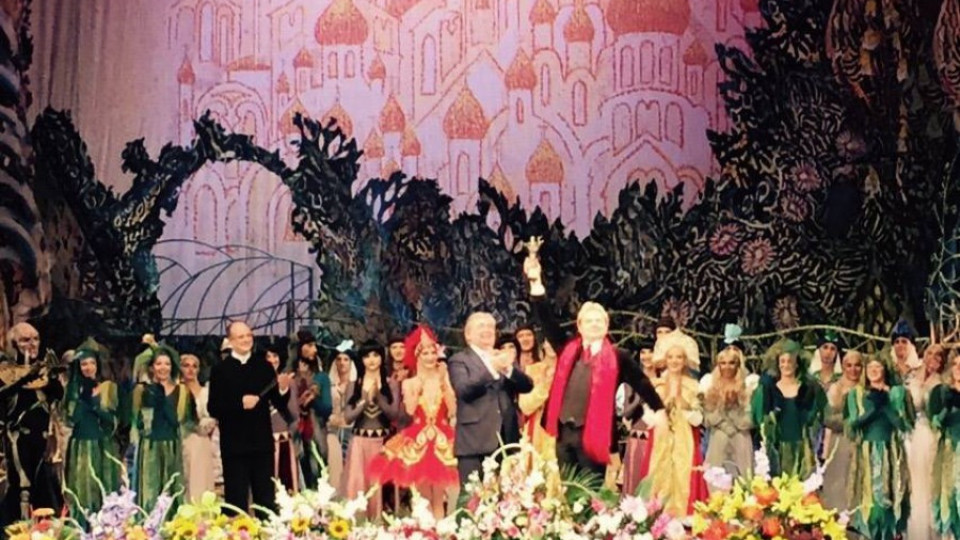 Посланика на Русия се качи на оперната сцена | StandartNews.com