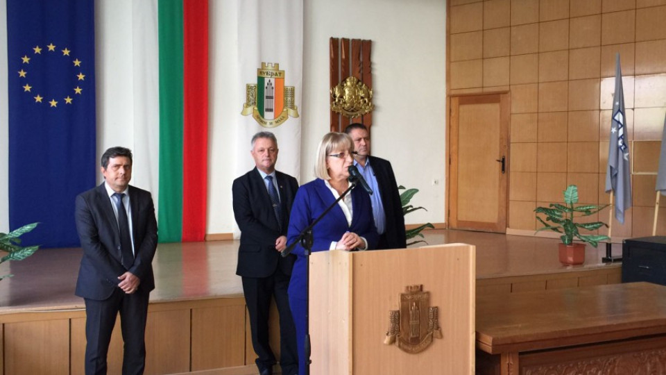 Цачева: Ще бъда гарант за европейското развитие на България | StandartNews.com