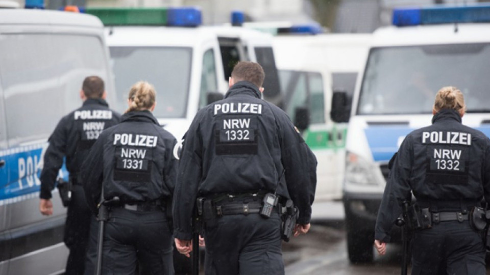 Неонацист простреля четирима полицаи в Германия | StandartNews.com