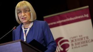 Цачева: Аз съм човек, който може да носи отговорност