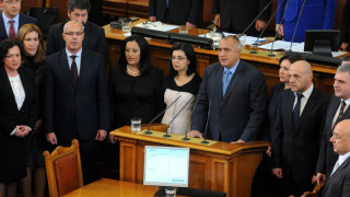 Парламентът гледа оставката на кабинета "Борисов" 2