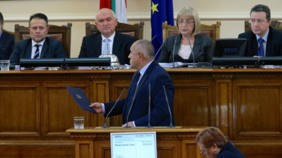 Борисов: Който отиде в служебния кабинет, забравя за ГЕРБ! | StandartNews.com