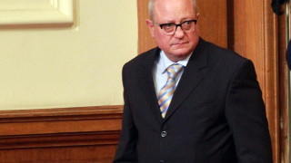 Разпитаха Калфин и Танев за ваксините