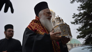 София посрещна честната глава на св. Климент Охридски