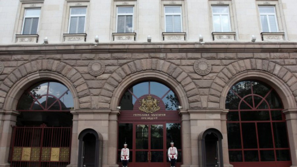 Плевнелиев връчва първия мандат за кабинет | StandartNews.com