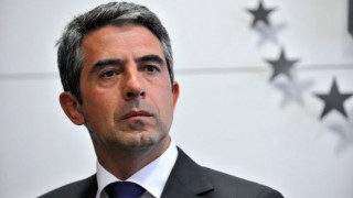 Плевнелиев отложи връчването на мандат