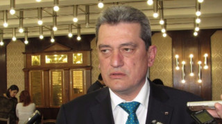 Кранове от Румъния за цистерните в Хитрино