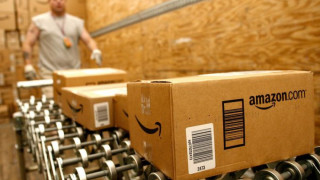 Amazon направи първата си доставка с дрон (ВИДЕО)