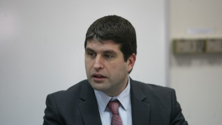 Проверяват 5000 фирми със скъпи автомобили