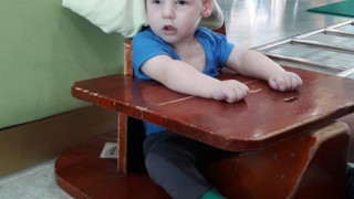 Усмивката на Криси върна надеждата на родителите му