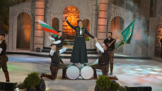 „Пирин фолк" търси певци за юбилейно издание