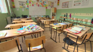 Тормозените третокласници вече са в класната стая