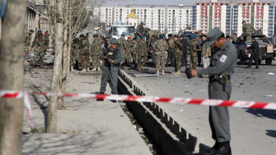 Експлозия пред Върховния съд в Кабул | StandartNews.com