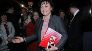 Нинова: Спокойна съм за позицията на известните лица в листите