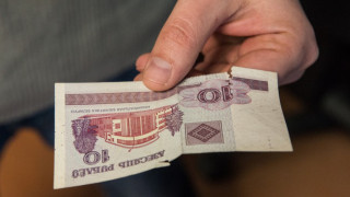 Задържаха двама наши в Унгария