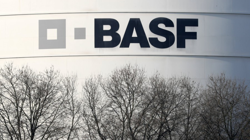 BASF придоби компания за LCD екрани | StandartNews.com