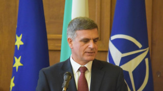 Вицепримерът Янев: Ако няма машини ще се гласува на хартия