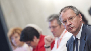ЕНП и ГЕРБ нападат БСП и Нинова в пристъп на паника
