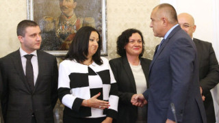 ГЕРБ залага на 9 министри