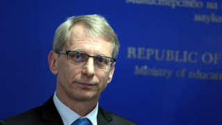 Денков стопира поръчка за 2 млн. лева