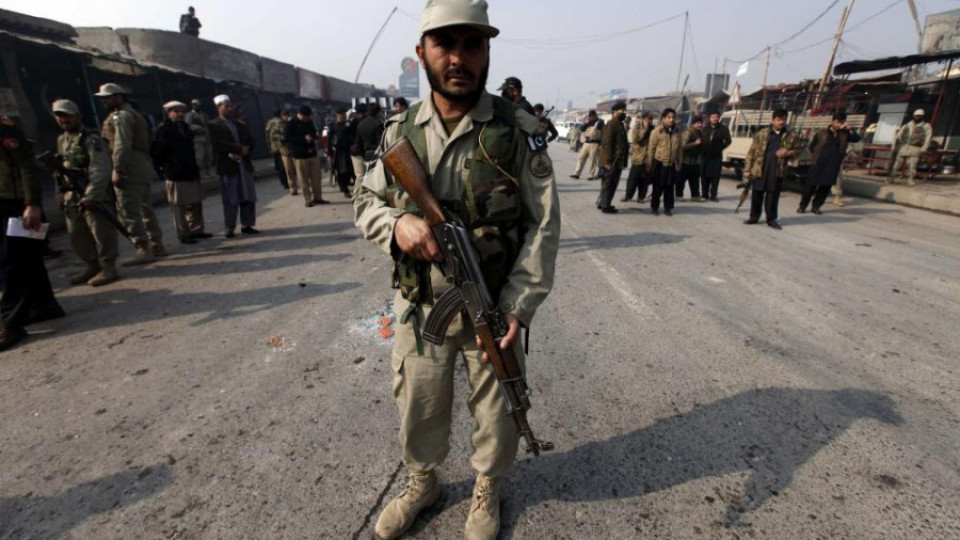 Седем души загинаха при нападение в Пакистан | StandartNews.com