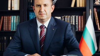 Радев: Няма да платим за охраната на небето