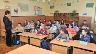 Ясни правилата за прием в първи клас