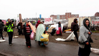 Пожар в най-големия бежански център в Швеция