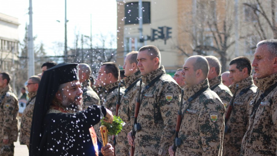 Изпратихме 110 военни в Афганистан | StandartNews.com