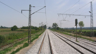 Със 160 км.\ч. по жп-линията Бургас-Александруполис