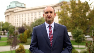 Президентът Радев поздрави България за 3-ти март
