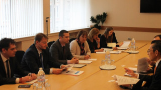 Ядат българско кисело мляко в Тайланд