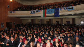 Карадайъ: Трябва да живеем в мир – различните заедно