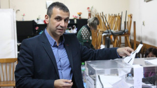 Валентин Павлов: Седял съм на един чин с майката на детето