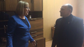 Цачева: На младите не им се работи
