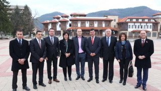 Корнелия: Само БСП може да спре ГЕРБ