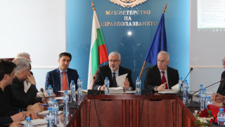 Семерджиев иска оздравителни планове за болниците